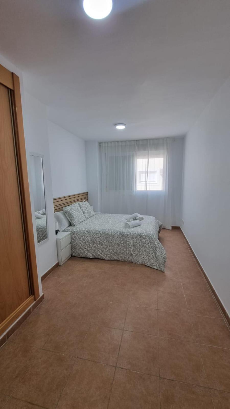 Moderno Apartamento 3 Dormitorios, Garaje Y Piscina La Algaba Exteriör bild