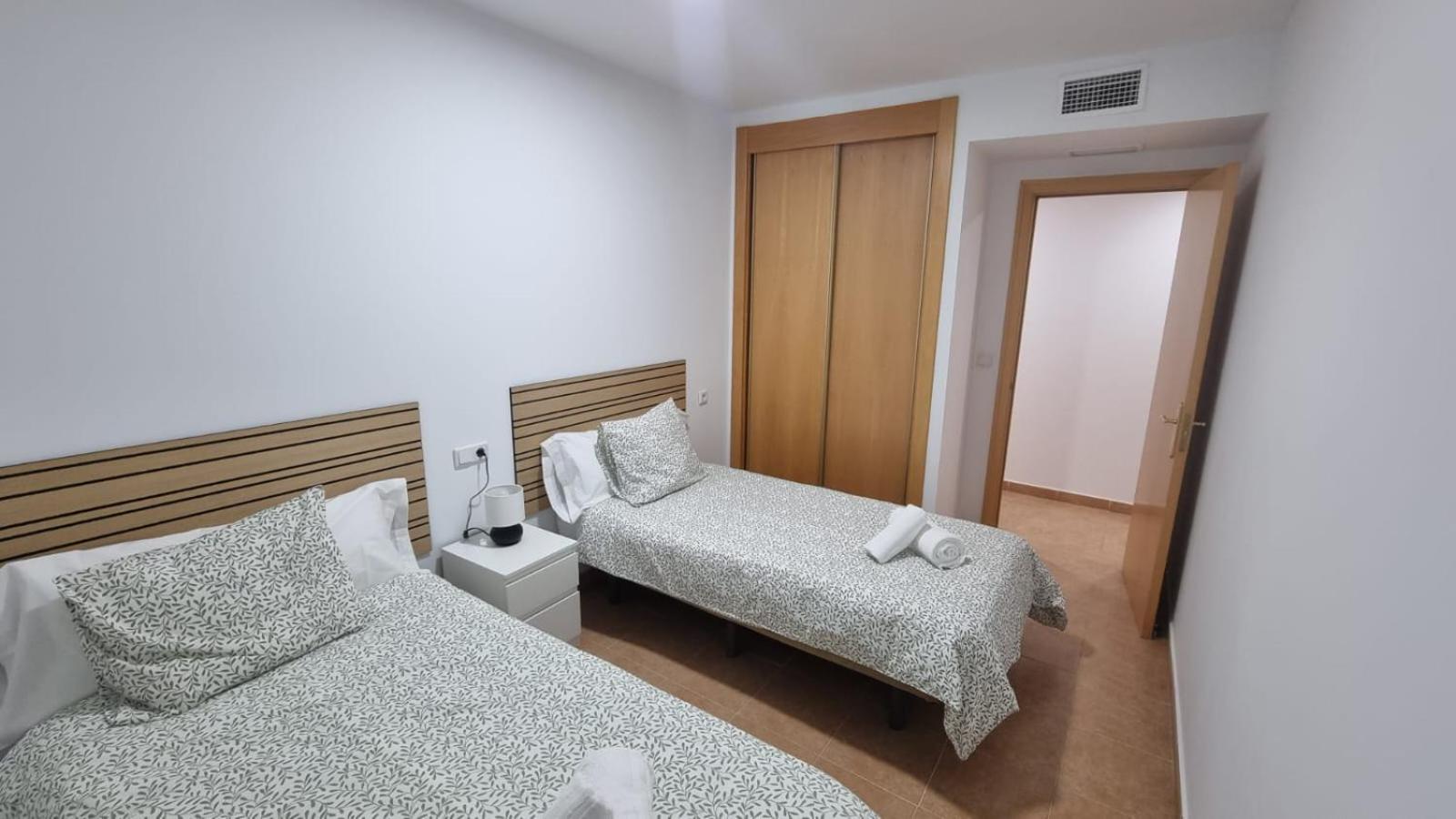 Moderno Apartamento 3 Dormitorios, Garaje Y Piscina La Algaba Exteriör bild